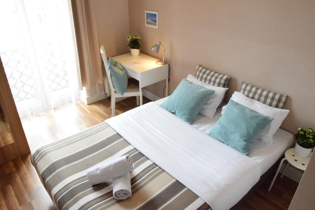 Blooms Inn - City Center Poznan By Friendly Apartments Exterior foto