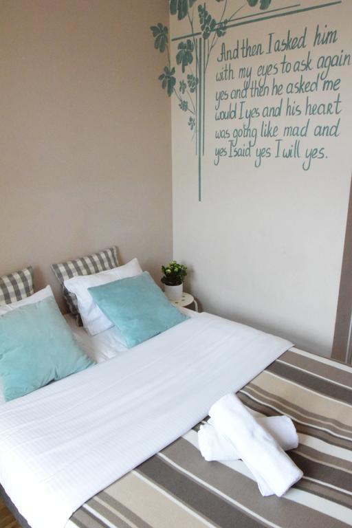 Blooms Inn - City Center Poznan By Friendly Apartments Exterior foto
